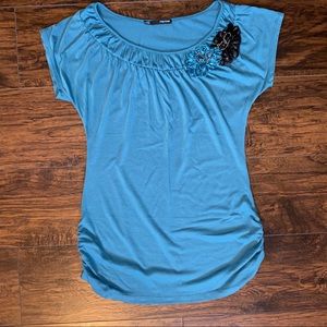 MAURICES women’s shirt size M